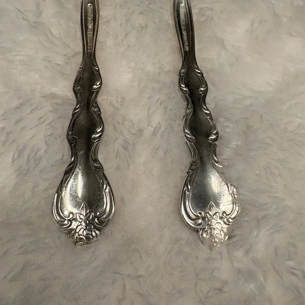 Vintage International Silverplate Interlude Sugar Shell Spoon & Butter Knife